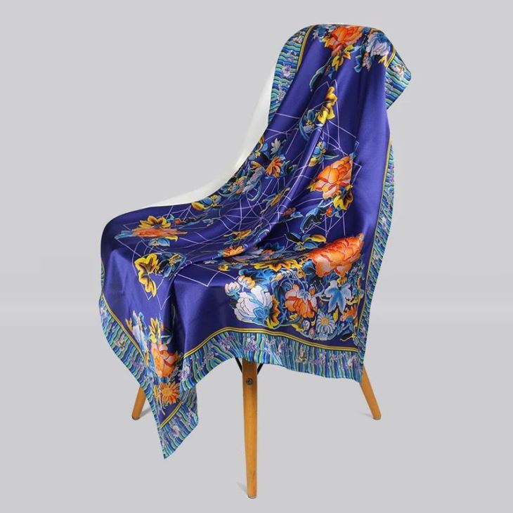 Floral Txawv Kev Nyuaj Tshab Scarf